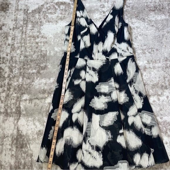 VERA WANG dress JACQUARD BLACK/IVORY FIT & FLARE Sleeveless DRESS~ SZ 8 - Picture 14 of 14
